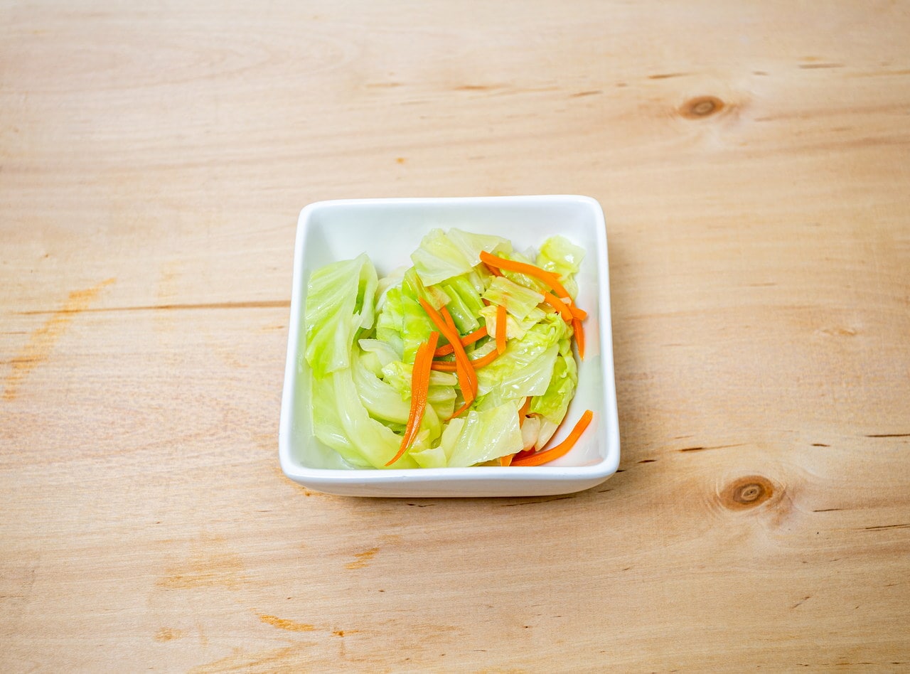 Steamed Cabbage and Carrots with Garlic by Chef Jack Zhang